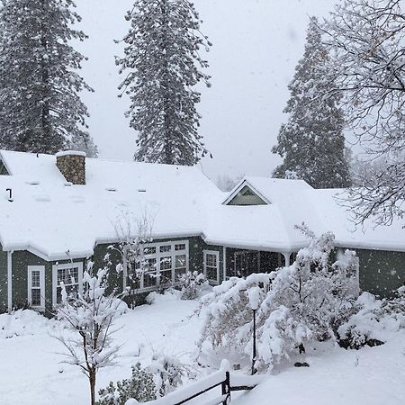 Emerald Escape 50 Acres W/Hot Tub, Game Room Oakhurst Exterior photo