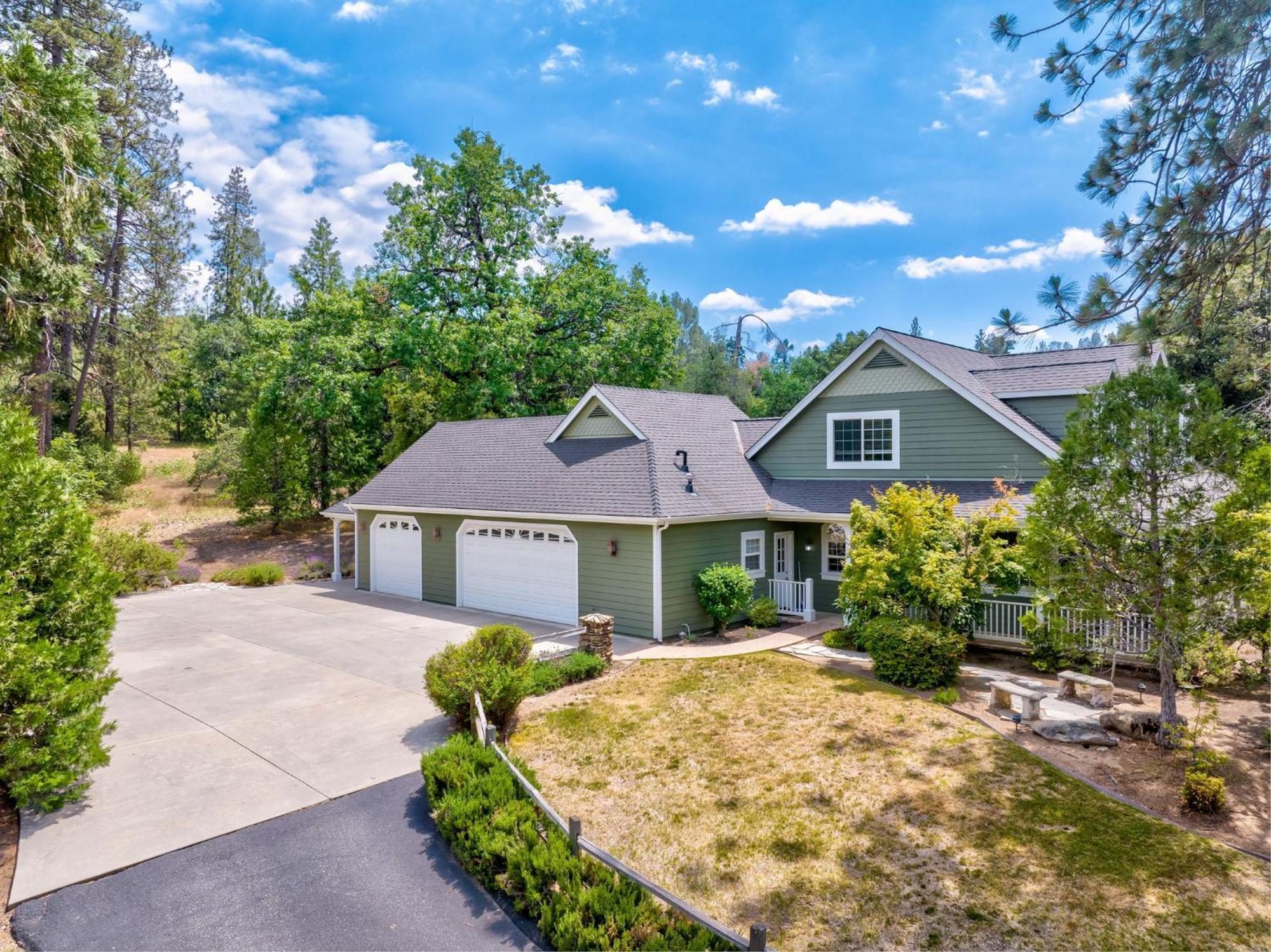 Emerald Escape 50 Acres W/Hot Tub, Game Room Oakhurst Exterior photo