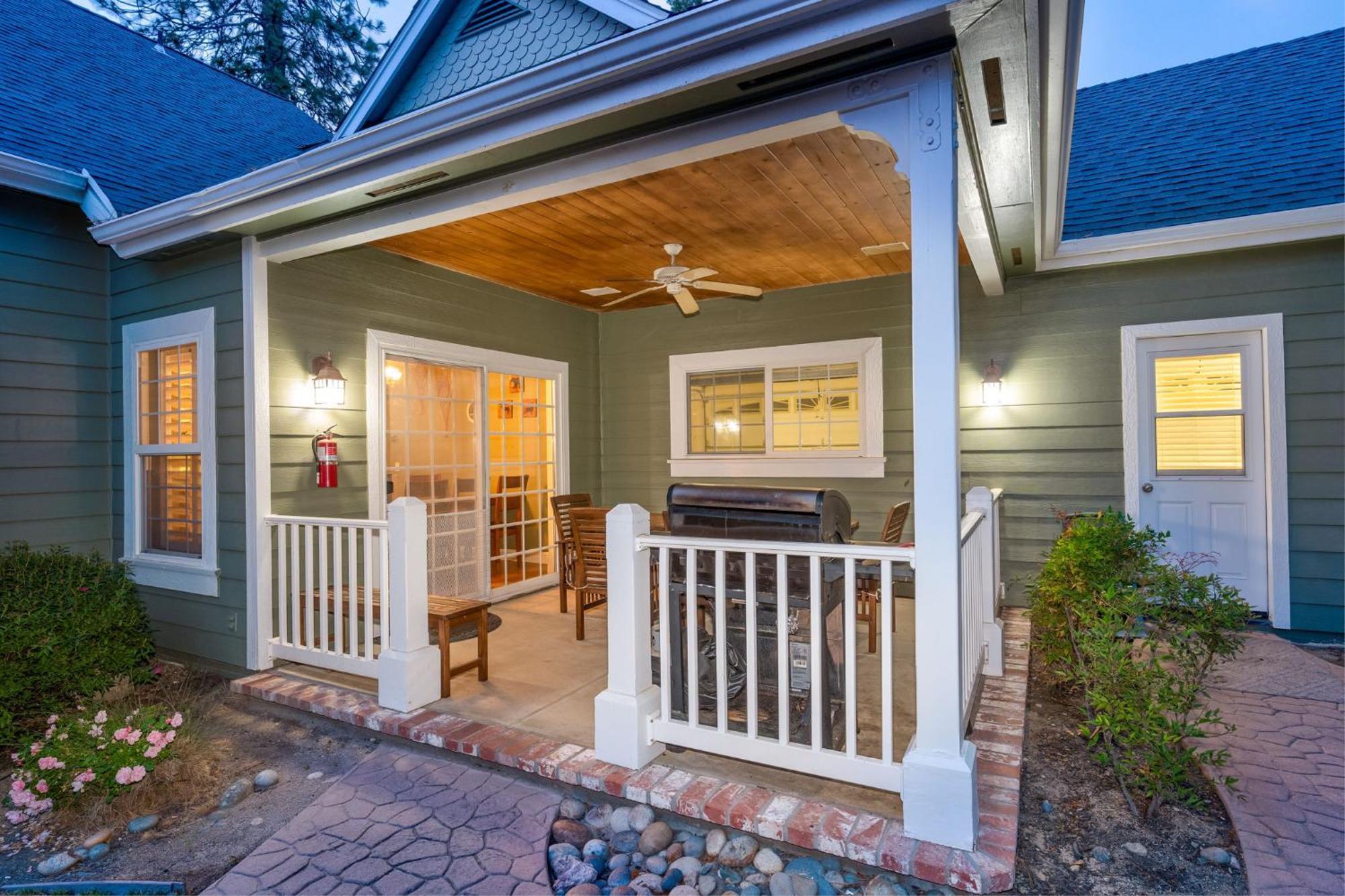 Emerald Escape 50 Acres W/Hot Tub, Game Room Oakhurst Exterior photo