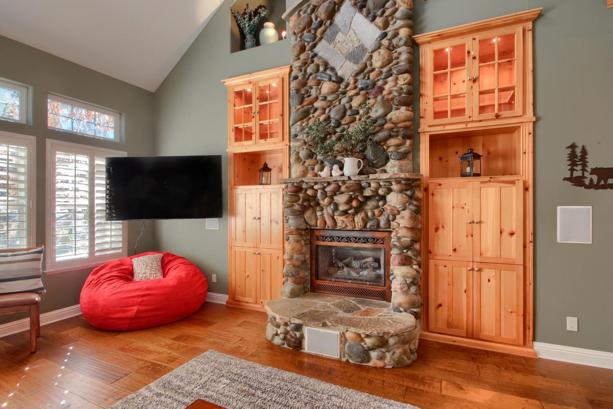 Emerald Escape 50 Acres W/Hot Tub, Game Room Oakhurst Exterior photo